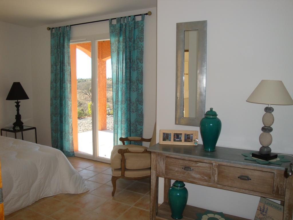 Les Villas De Perret Joyeuse Quarto foto